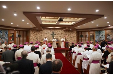 Pope to Asian Bishops: Dialogue and encounter