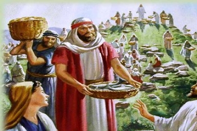 Jesus took the loaves, gave thanks, and distributed them: Gospel by pictures of Sunday XVII in Ordinary Time (29.7.2012)
