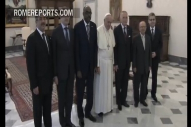 1st Ever Historic Meeting between OIC Head & Catholic Pope
