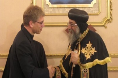 WCC general secretary assures Coptic church of support in meeting with Pope Tawadros II