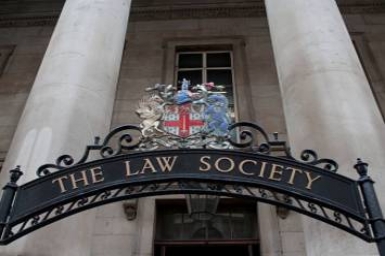 British Courts Set to Uphold Islamic Wills under Law Society Guidance
