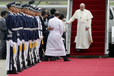 Pope Francis’ success on Asian media