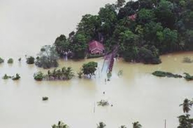 Floods, over 27 thousand displaced in southwest Sri Lanka