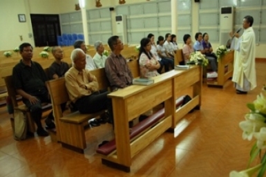 Saigon: a monthly meeting of the Interfaith Dialogue Commission