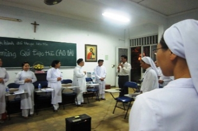 Rencontre catholique-caodaïste au Centre pastoral de Saigon