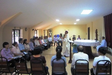 Saigon: Réunion mensuelle de la commission pour le dialogue interreligieux