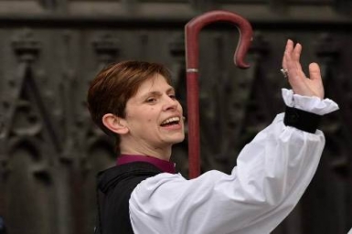 Britain: Church of England consecrates first woman bishop