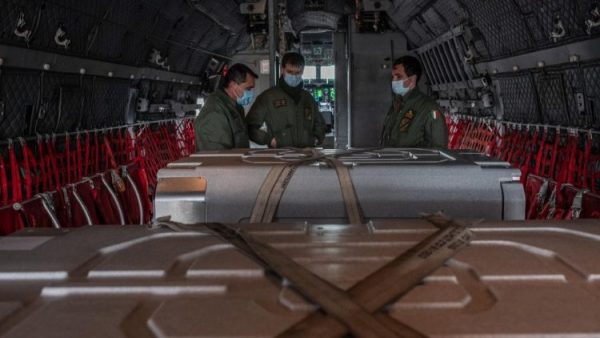 Leading airlines commit to humanitarian vaccine transport initiative
