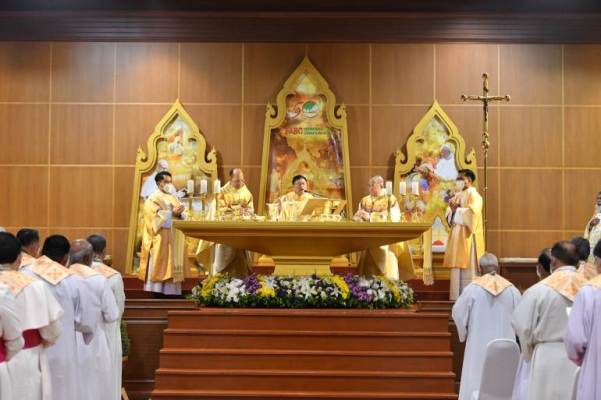 Cardinal Bo to Asian Bishops: Church can learn from Asian spirituality