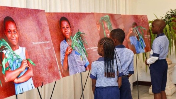Planting Peace in Cameroon – the art exhibition at the Apostolic Nunciature