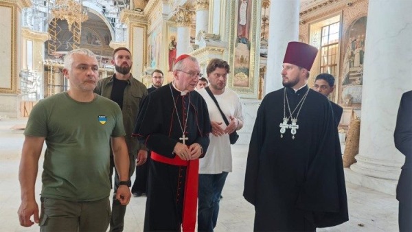 Cardinal Parolin: Pope following situation in Ukraine with `worry and pain`