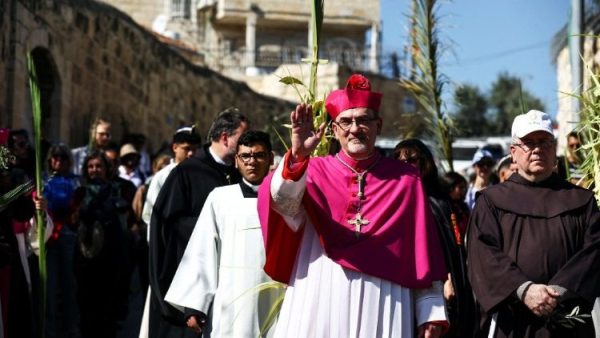 Patriarch of Jerusalem: Respond to division with unity and faith