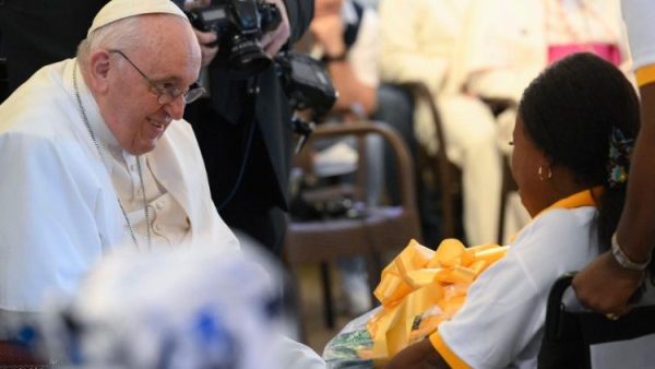 Pope: Charities sow seeds of hope in DRC and across African continent