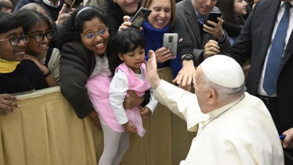 Pope at Jubilee Audience: ‘The Jubilee invites us to begin again’