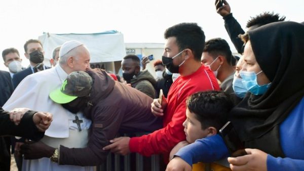 Pope Francis on Lesbos: Stop this shipwreck of civilization