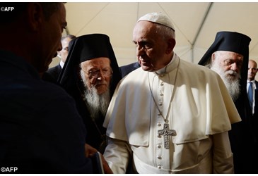 Pope Francis, Patr. Bartholomew, ABP Ieronymos sign joint declaration in Lesbos