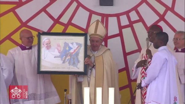 Pope at Mass in DR Congo: Lay down your arms, embrace mercy