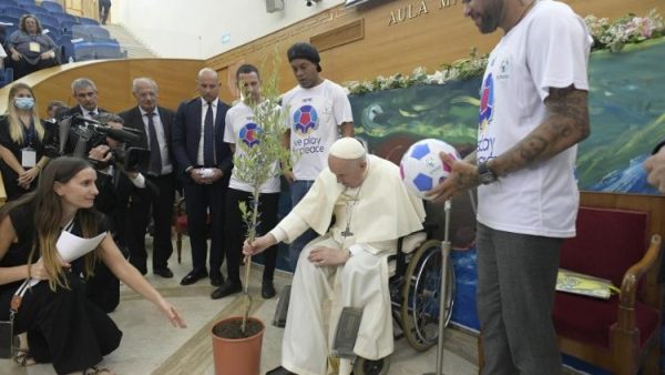 Pope launches Scholas International with U2's Bono, says girls must be educated