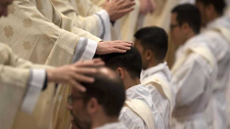 Vatican to host international conference on priestly formation
