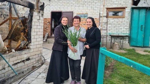 Sisters in Ukraine: Choosing life in the midst of war