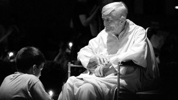 Taizé Community recalls Br Roger on 15th anniversary of his death