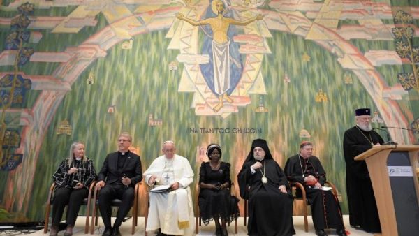 Pont. Council for Interreligious dialogue and WCC consolidate collaboration