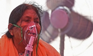 Covid-19: India passes 20 million cases amid oxygen shortage