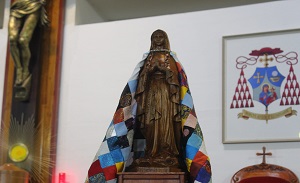 Mongolia, Christmas with Our Lady found in landfill
