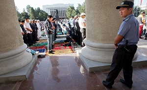 Turkmen Islam against proselytising by other religions