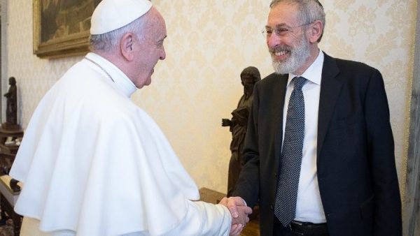 Pope and Rome Rabbi exchange greetings