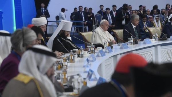 Pope in Kazakhstan: Religions `key to building world peace and understanding`