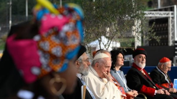 Pope, religious leaders launch appeal: `No more war and universal ceasefire`