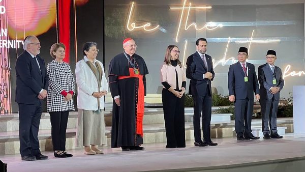 Pope congratulates Zayed Award winners, praises human fraternity