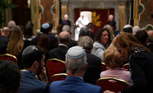 Pope receives delegation of World Jewish Congress