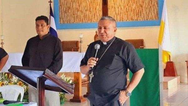 Six more priests arrested in Nicaragua