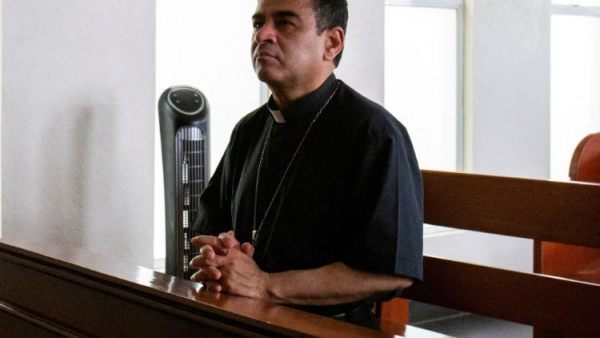 Holy See receives Bishops Álvarez, Mora, 15 priests after Nicaragua frees them
