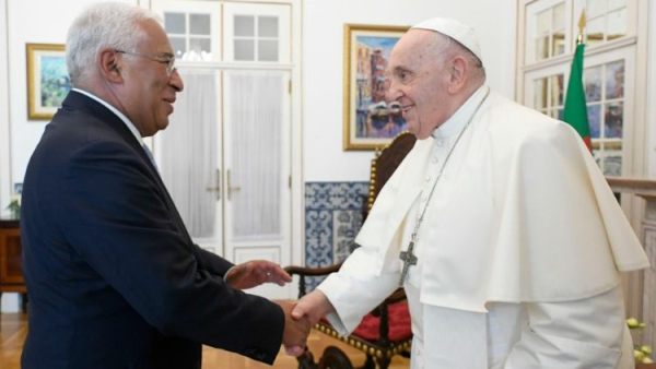 WYD: Pope meets privately with Portuguese political leaders