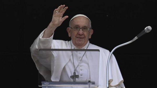 Pope cancels Monday Audiences as precautionary measure