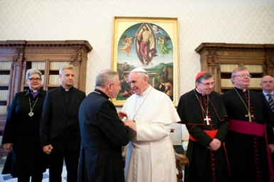 Pope Francis greets Finnish ecumenical delegation