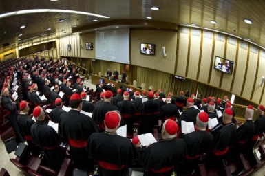 Vatican finances presented to Economic Council of Cardinals