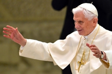 Benoît XVI renouvelle son appel au dialogue entre chrétiens et musulmans
