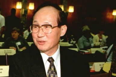 WCC expresses condolences on passing of Dr Kang Moon-Kyu