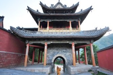 Chinese shrine seeks stock-market path to financial nirvana
