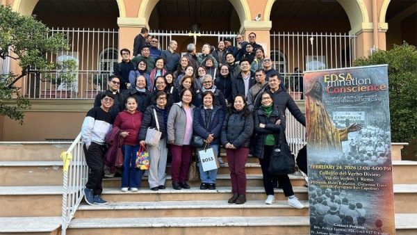 Filipinos celebrate 40th anniversary of People Power in Rome