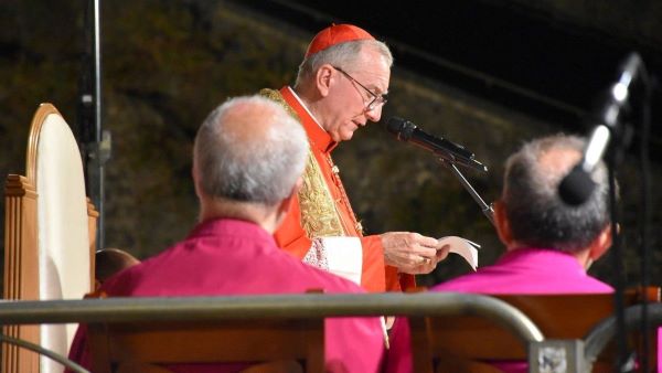 Cardinal Parolin prays for persecuted Christians worldwide