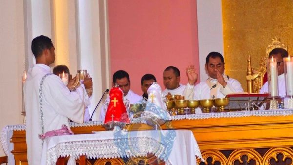 Timor-Leste: Call for selfless service at early Chrism Mass