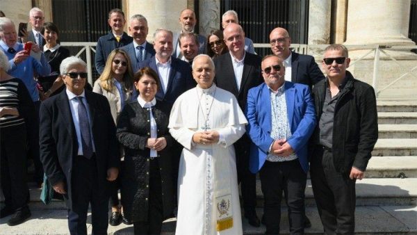 Dicastery for Communication signs agreement with Polish radio stations