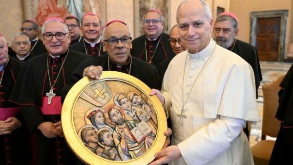 Pope to Peruvian Bishops: Live in the manner of the Apostles