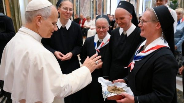 Pope to Russian pilgrims: Each of us is a living stone in the building of the Church