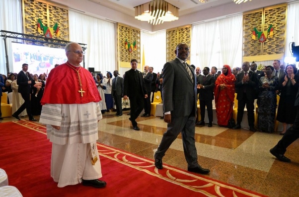 Pope to Cameroonian Authorities: Peace ‘must be embraced and lived